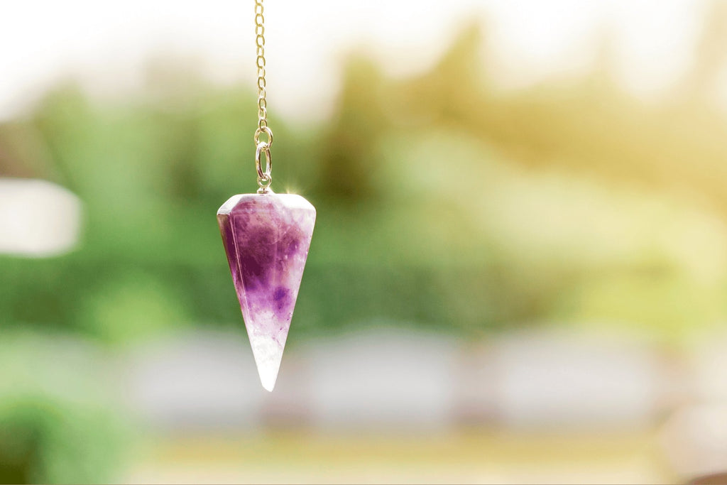 Best Crystals for Pendulum Divination: Unveiling the Secrets of the Subconscious - Tarah Co