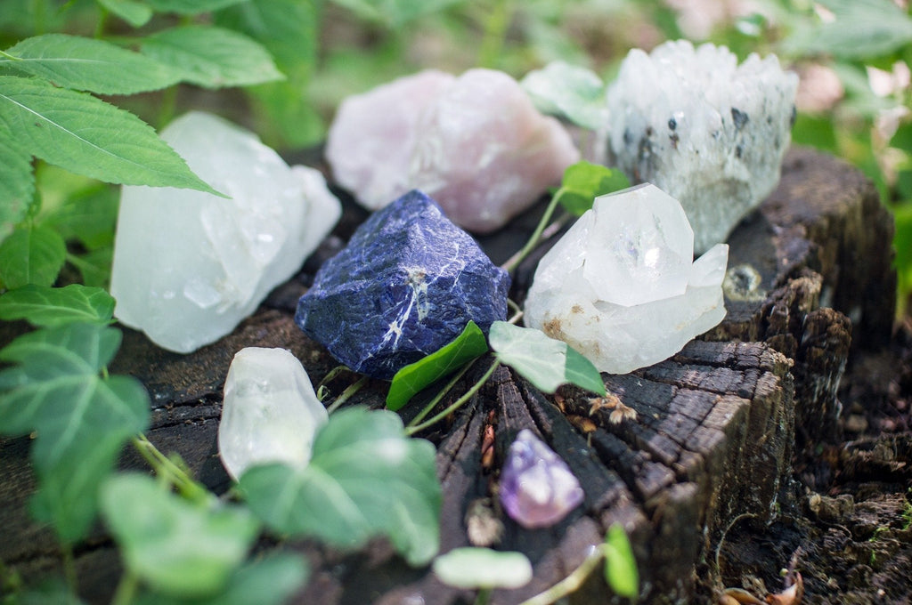 Choosing The Perfect Crystal for You - Tarah Co