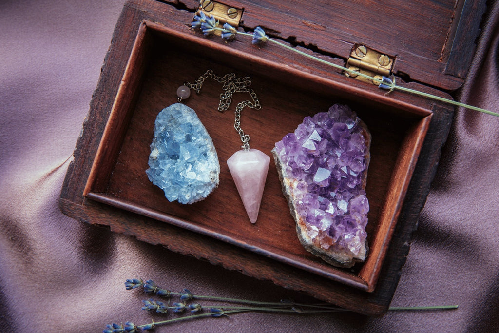 Crystals for Protection and Healing: Harnessing the Power of Crystal Energy - Tarah Co