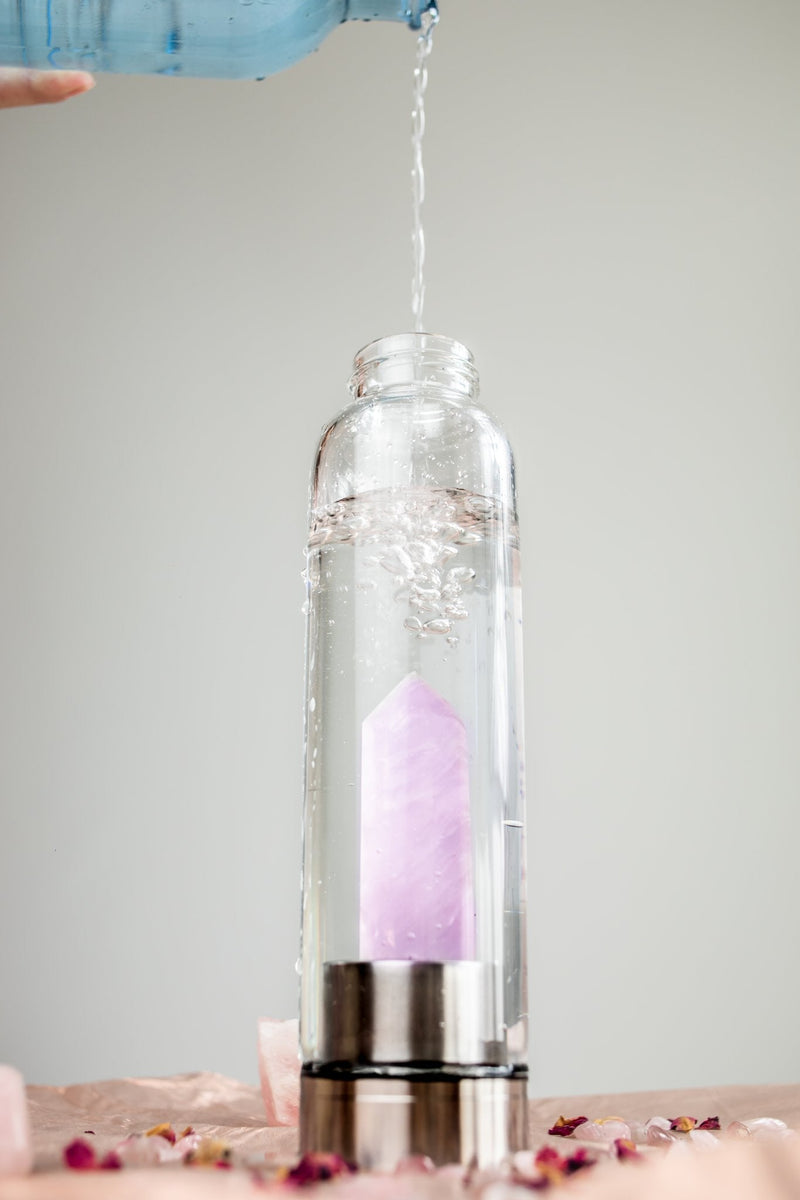 JOY Crystal Infused Borosilicate Glass Water Bottle Healing Rose Quartz And  Amethyst Wand Point Inserts with